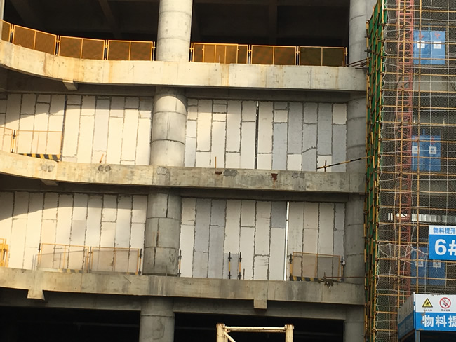 天河機(jī)場(chǎng)3期工程施工案例