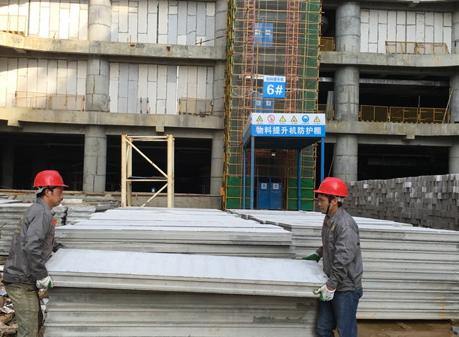 天河機(jī)場(chǎng)3期工程施工案例