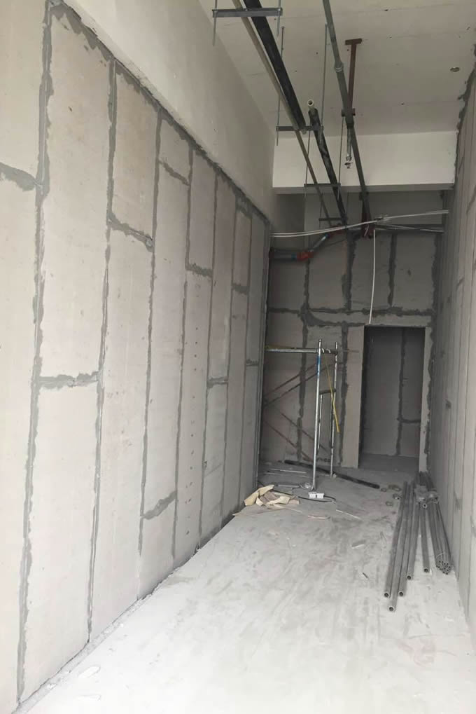 新龍酒店輕質(zhì)墻板施工案例