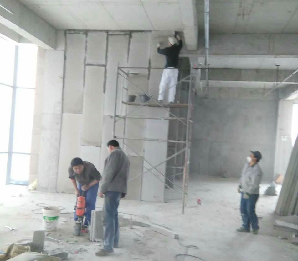 美食城輕質(zhì)隔墻板施工案例