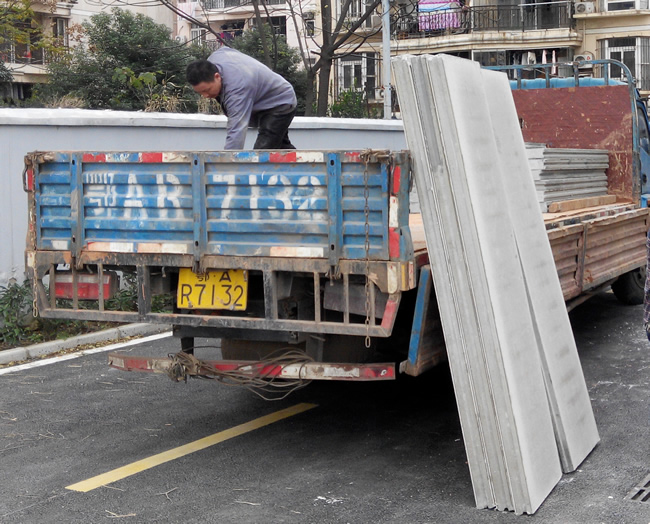 小區(qū)旺鋪輕質(zhì)復(fù)合墻板裝修案例