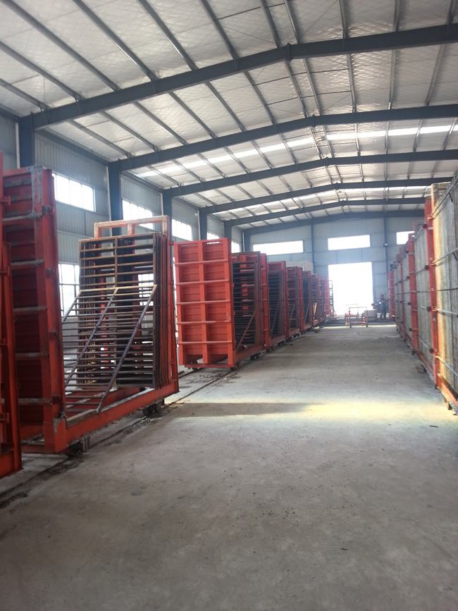 博悅佳又一批輕質隔墻板生產設備走下流水線