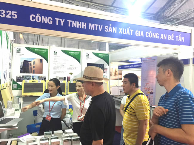 新型輕質(zhì)墻板在國(guó)際建材展上獲得高度認(rèn)可