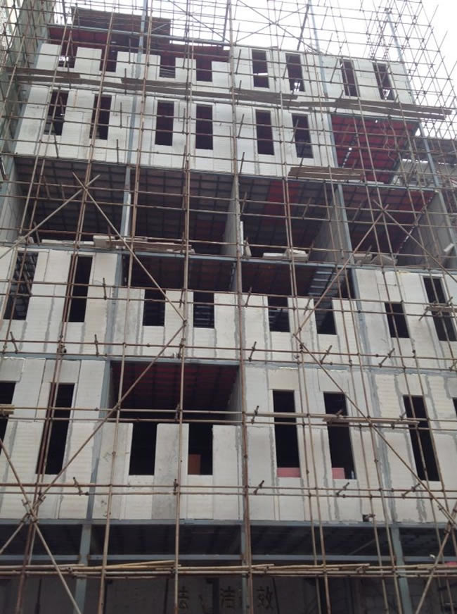 輕質(zhì)隔墻板在鋼結(jié)構(gòu)建筑中的應(yīng)用