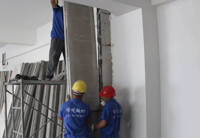 綠色輕質(zhì)隔墻板等建材多元化發(fā)展是時(shí)代的需要