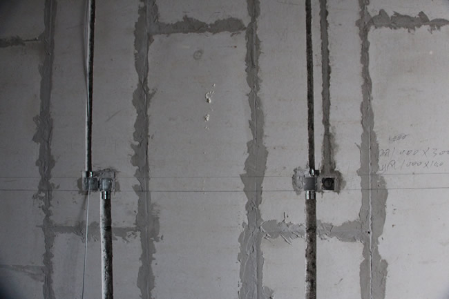 怎樣利用輕質(zhì)隔墻板使建筑空間最大化