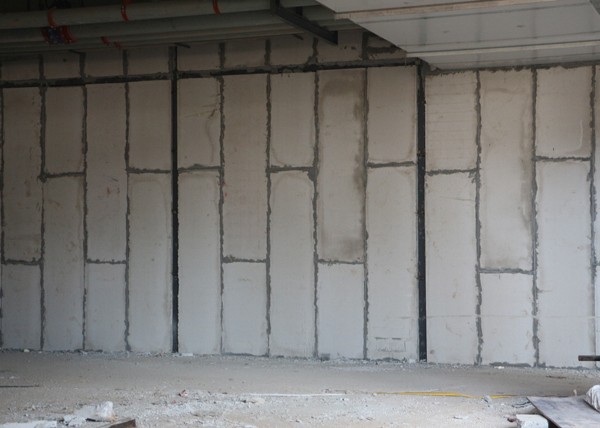 輕質(zhì)隔墻板搭上電子商務(wù)列車(chē)