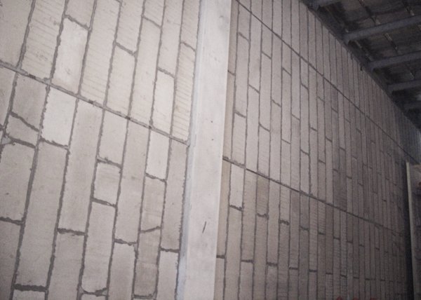 grc輕質(zhì)隔墻板的清洗技巧