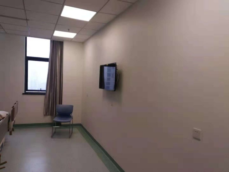 武漢協(xié)和醫(yī)院輕質墻板工程施工案例