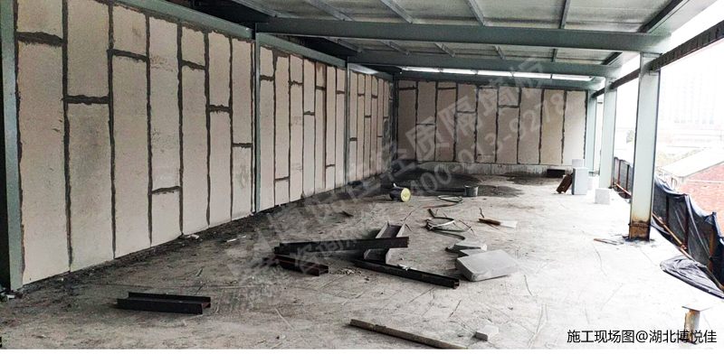 武漢千家街老鄉(xiāng)長連鎖樓上加層鋼結(jié)構(gòu)+輕質(zhì)隔墻板工程