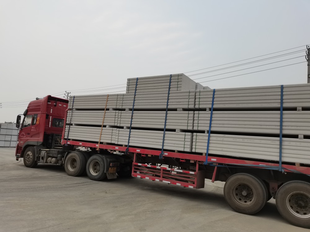 工廠ALC隔墻板材已大量備貨