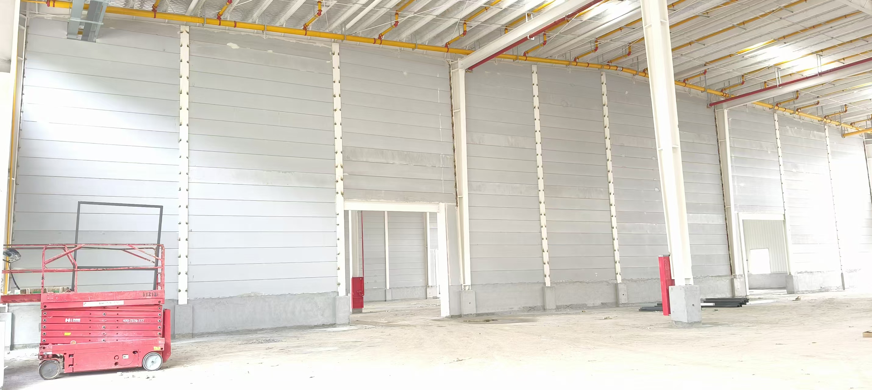 東西湖（白酒灌裝及食品加工項(xiàng)目（三期））生產(chǎn)廠房